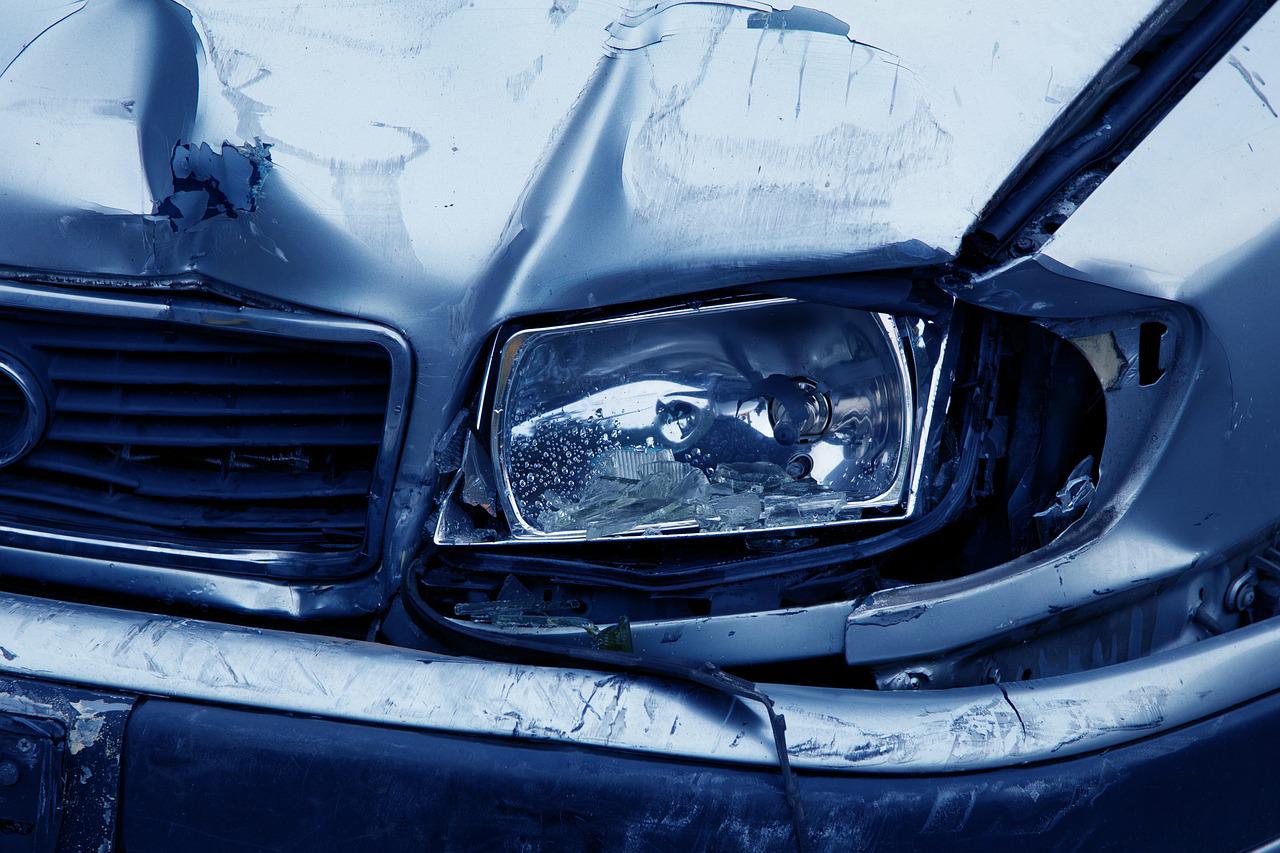 smashed up headlamp