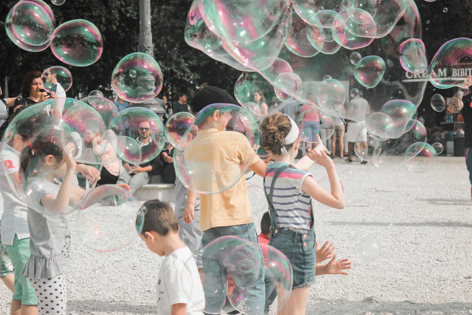 bubble play